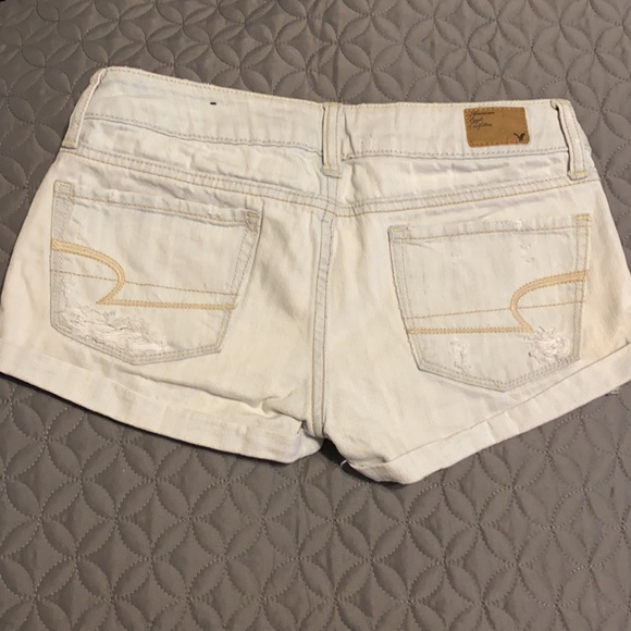 American eagle white denim shorts - Picture 2 of 2
